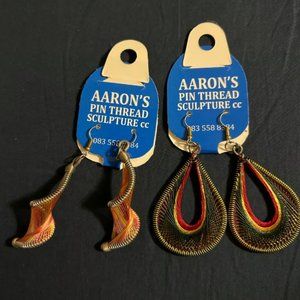 AAROn's pin thread sculpture CC Set of 2 earrings for women